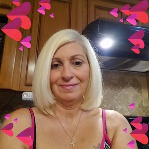 Meet your Posher, Paula